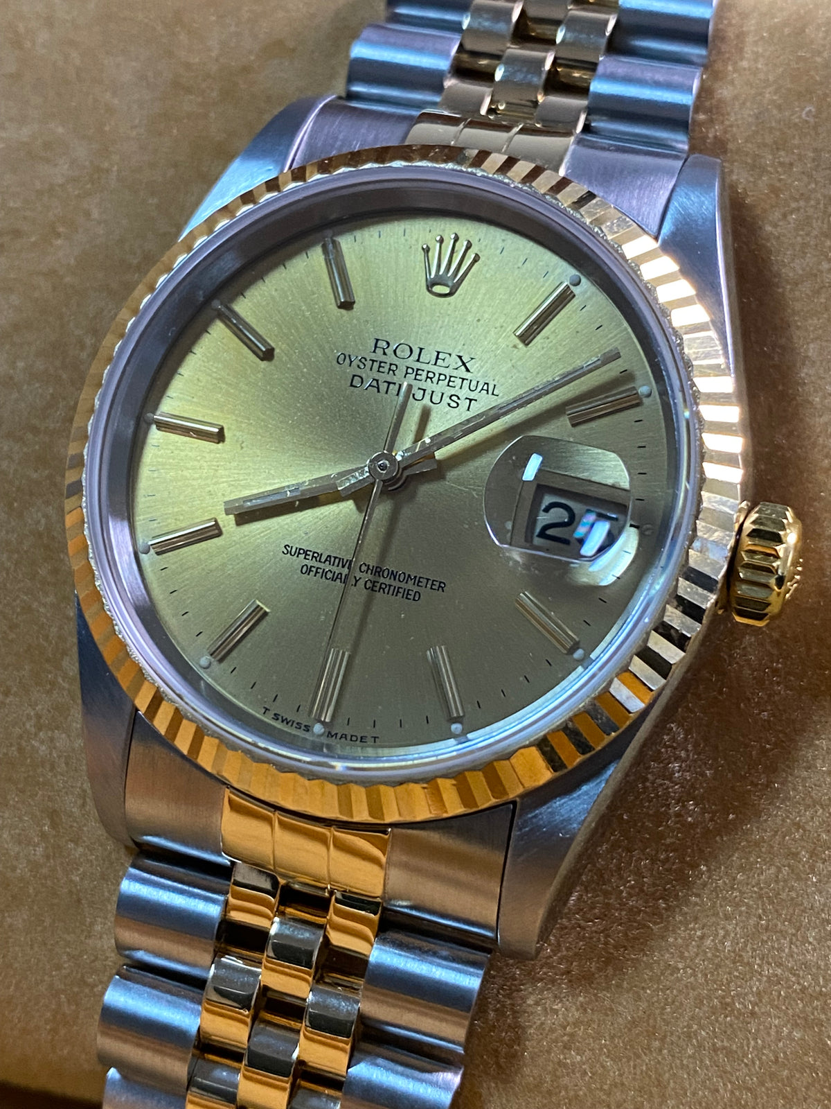 Rolex Steel and Yellow Gold Datejust 36 - S serial - Fluted Bezel - Champagne Index Dial - Jubilee Bracelet - 16233 *COMPLETE SET*