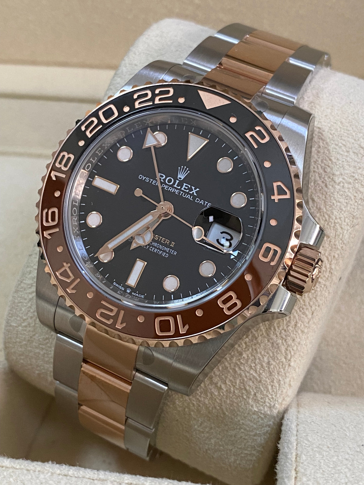 Rolex Everose Gold Rolesor GMT-Master II - 2021 - "Root Beer" Bezel - Oyster Bracelet - 126711CHNR *FULL STICKERS*