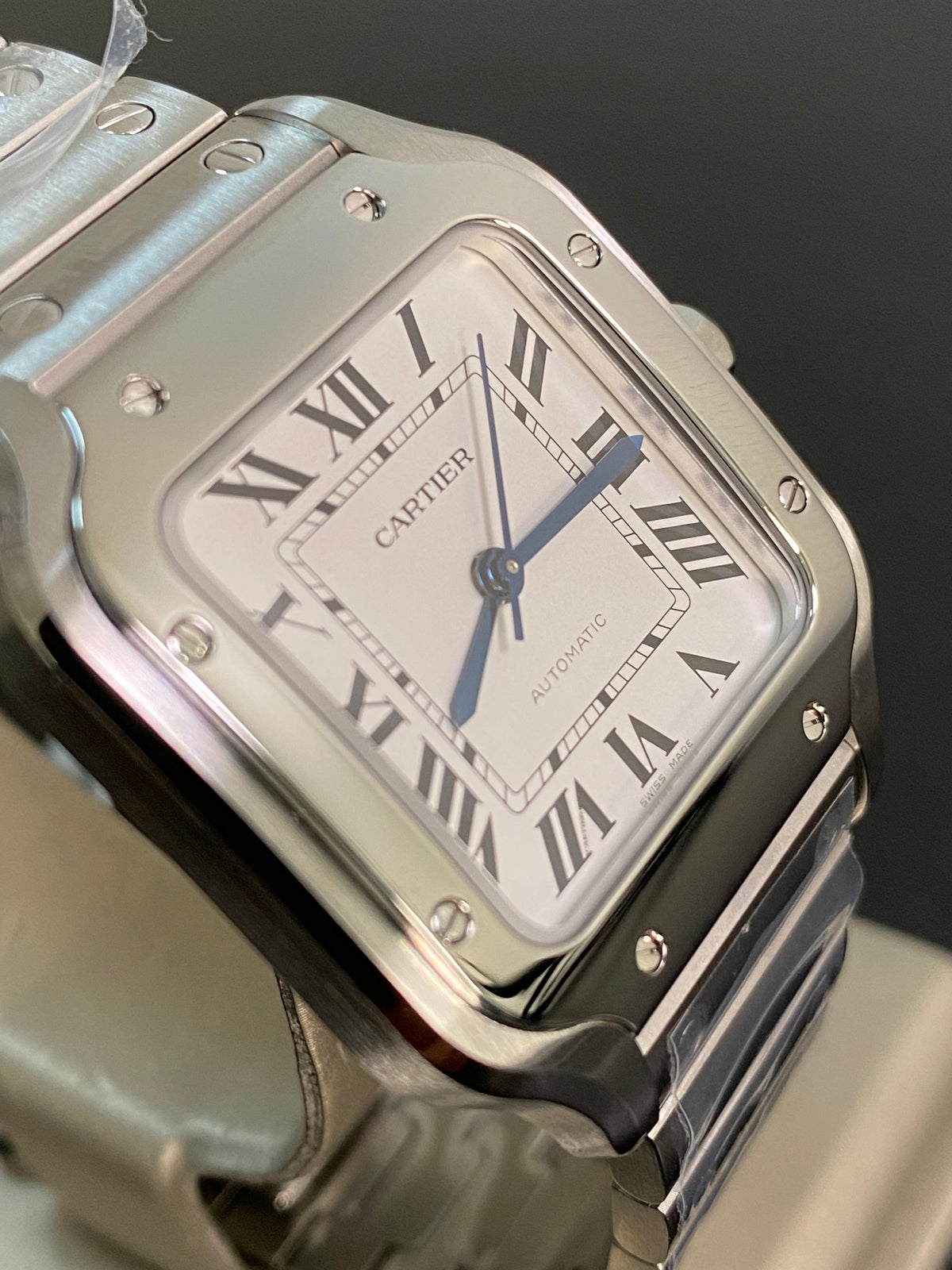 Cartier Santos de Cartier - 2024 - 35.1 mm Steel Case - White Roman Dial - WSSA0029 *FULL SET*