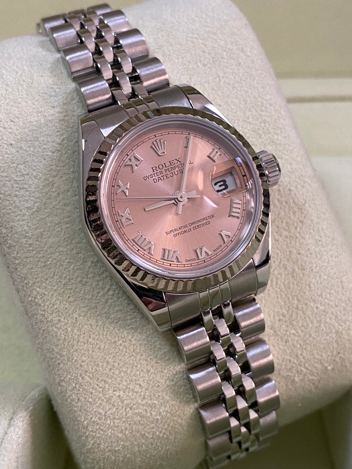 Rolex Steel Lady-Datejust 26 - F serial - Fluted Bezel - Pink Roman Dial - Jubilee Bracelet - 79174