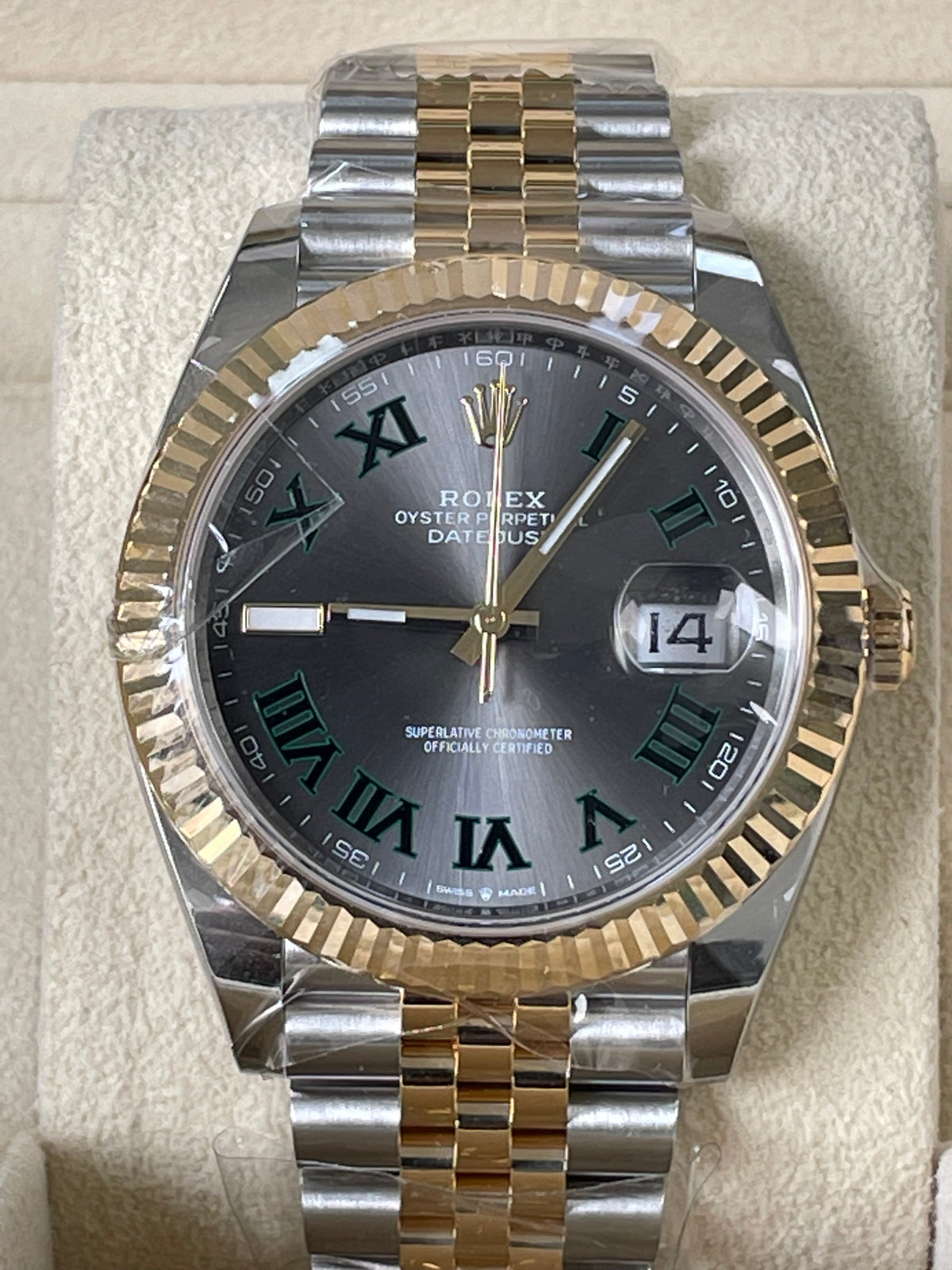 Rolex Steel and Yellow Gold Datejust 41 - 2023 - Fluted Bezel - "Wimbledon" Dial - Jubilee Bracelet - 126333