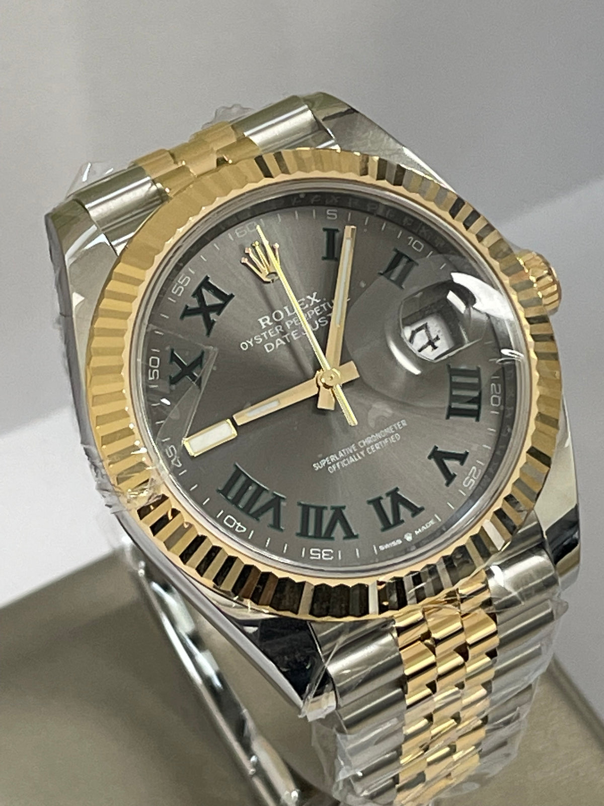 Rolex Steel and Yellow Gold Datejust 41 - 2023 - Fluted Bezel - "Wimbledon" Dial - Jubilee Bracelet - 126333