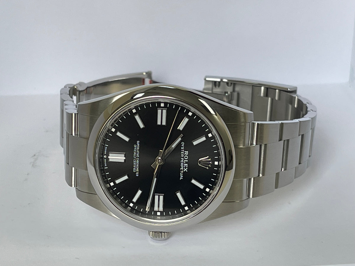 Rolex Oyster Perpetual 41 - 2023 - Domed Bezel - Black Index Dial - Oyster Bracelet - 124300