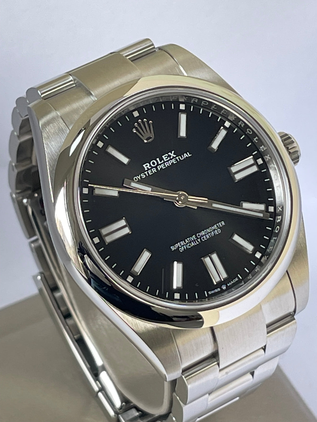 Rolex Oyster Perpetual 41 - 2023 - Domed Bezel - Black Index Dial - Oyster Bracelet - 124300