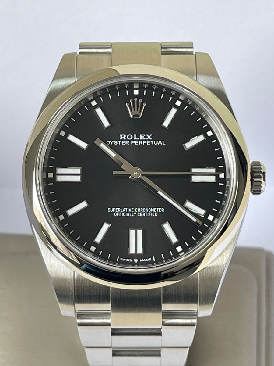 Rolex Oyster Perpetual 41 - 2023 - Domed Bezel - Black Index Dial - Oyster Bracelet - 124300