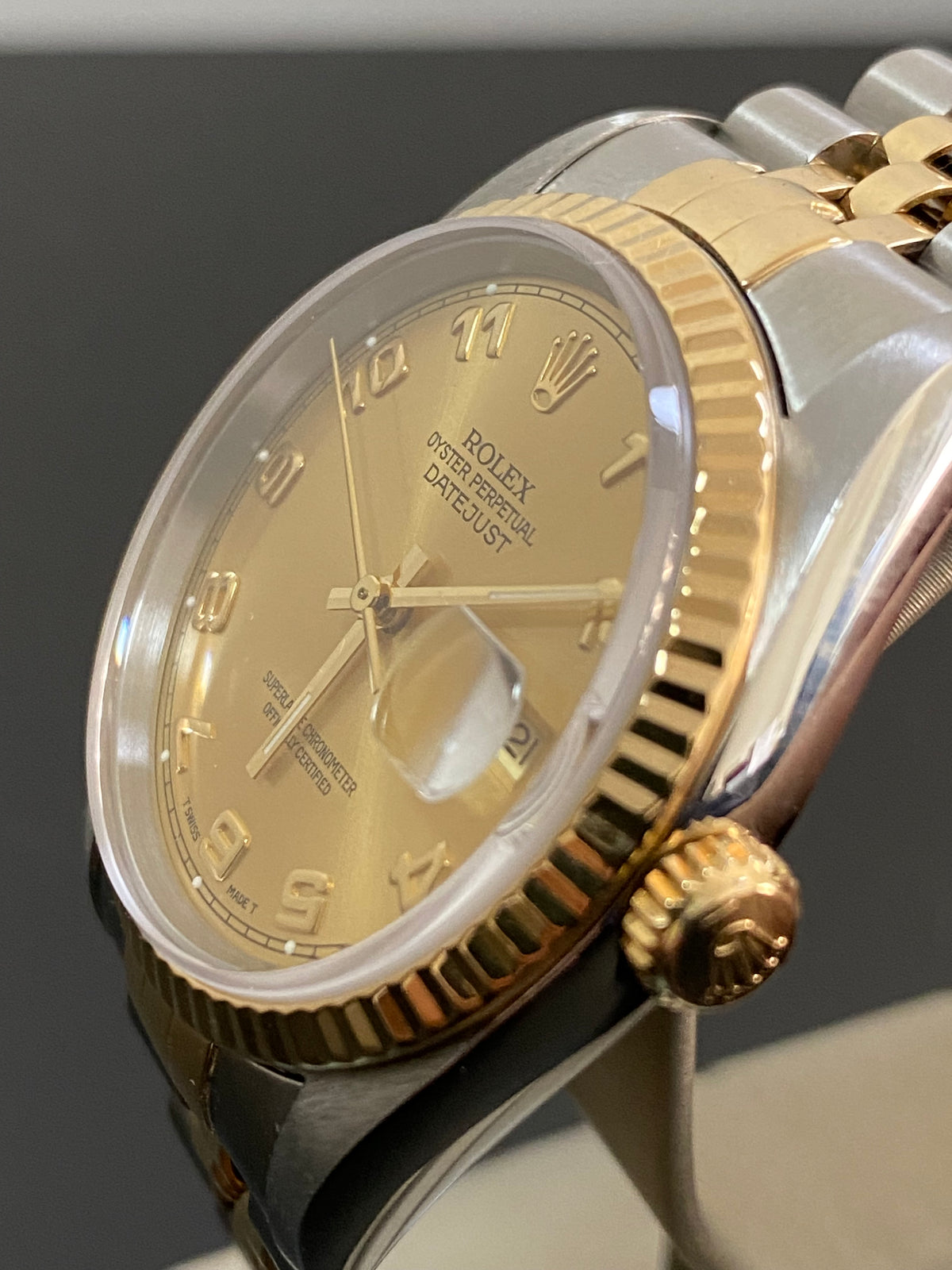 Rolex Steel and Yellow Gold Datejust 36 - S serial - Fluted Bezel - Champagne Arabic Dial - Jubilee Bracelet - 16233