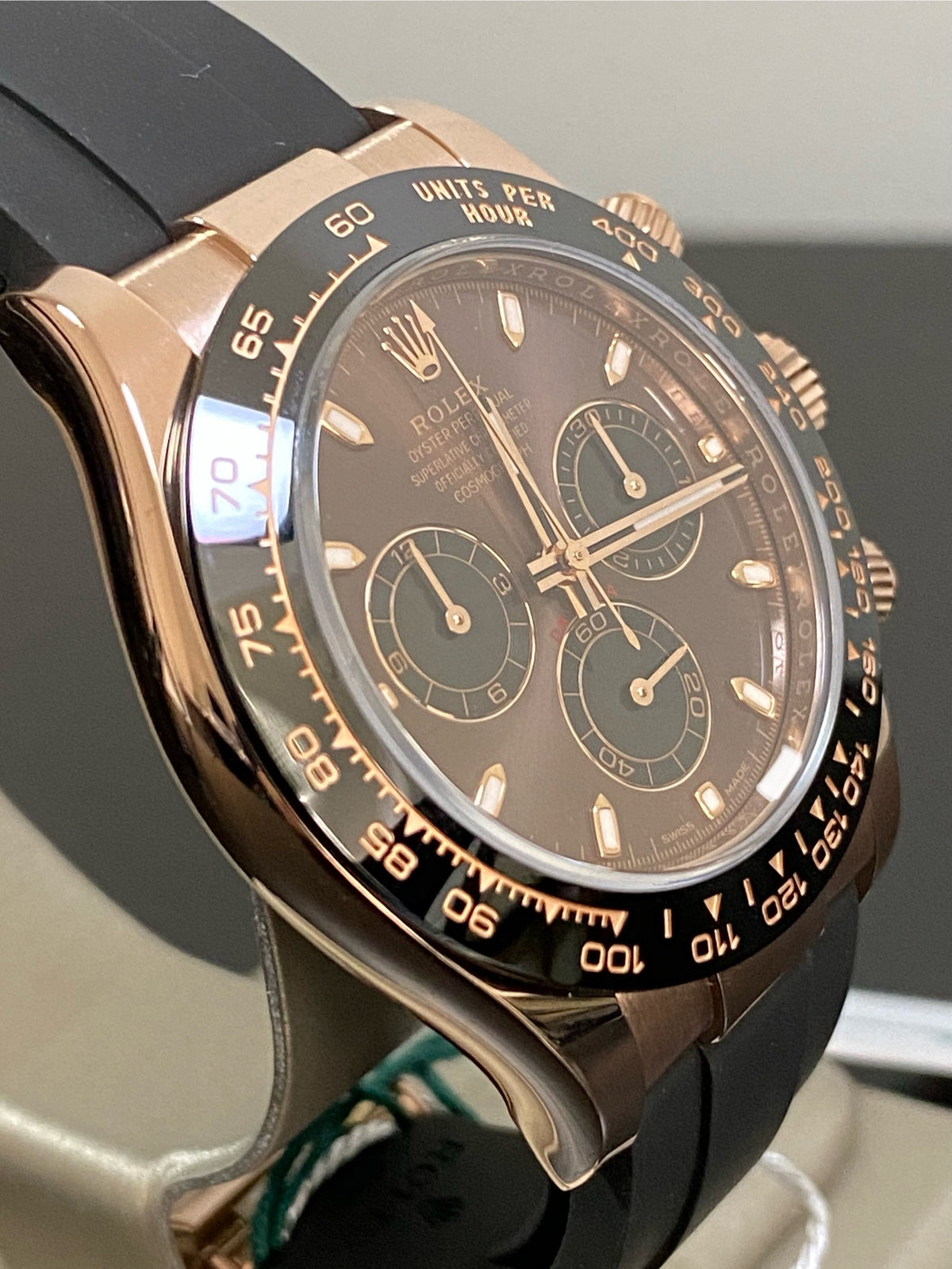 Rolex Everose Gold Cosmograph Daytona - 2019 - Chocolate Index Dial - Black Oysterflex Strap - 116515LN *NOS*