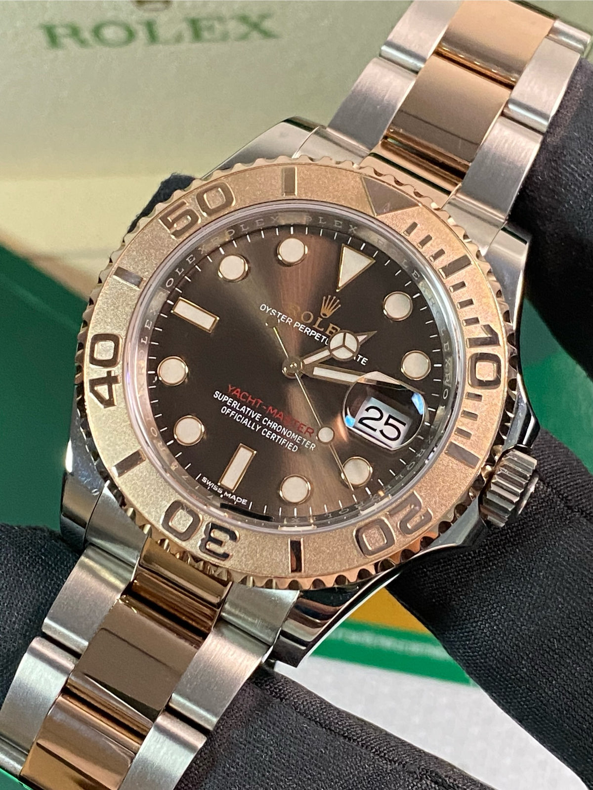 Rolex Everose Rolesor Yacht-Master 40 - 2019 - Chocolate Dial - 116621 *FULL SET*