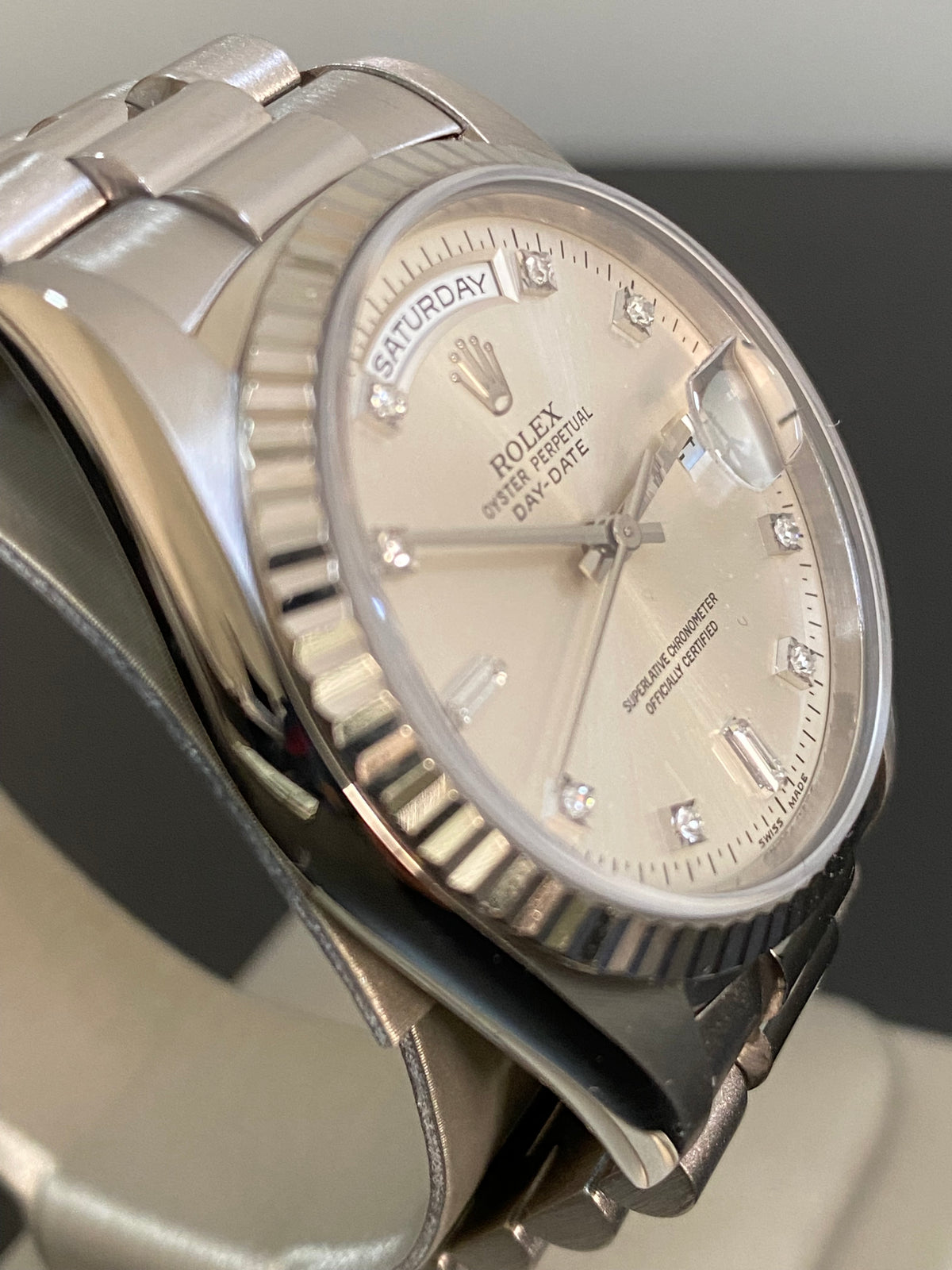 Rolex White Gold Day-Date 36 - W serial - Fluted Bezel - Factory Diamond Dial - President Bracelet - 18239