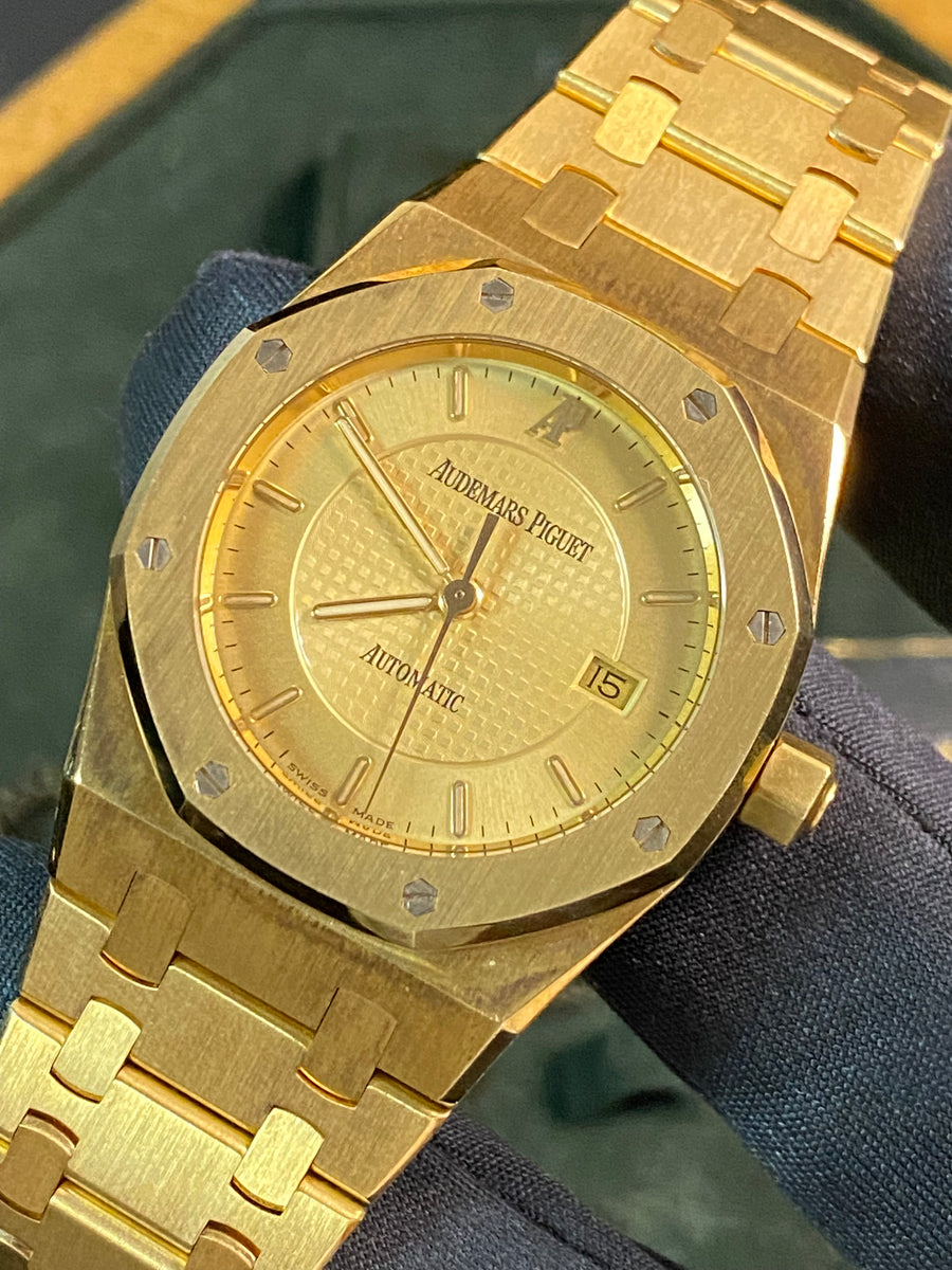 Audemars Piguet Royal Oak Yellow Gold- 1997 - 50th Anniversary AP Japan - Open Caseback - 15050BA *FULL SET*