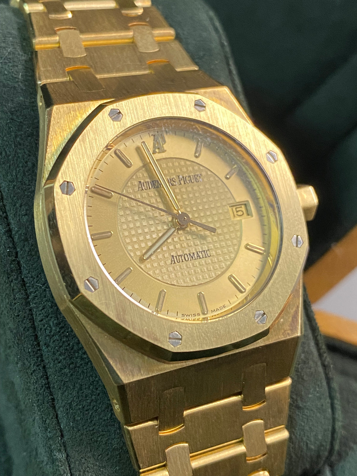 Audemars Piguet Royal Oak Yellow Gold- 1997 - 50th Anniversary AP Japan - Open Caseback - 15050BA *FULL SET*