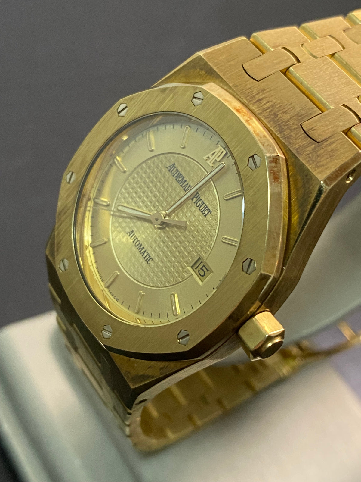 Audemars Piguet Royal Oak Yellow Gold- 1997 - 50th Anniversary AP Japan - Open Caseback - 15050BA *FULL SET*