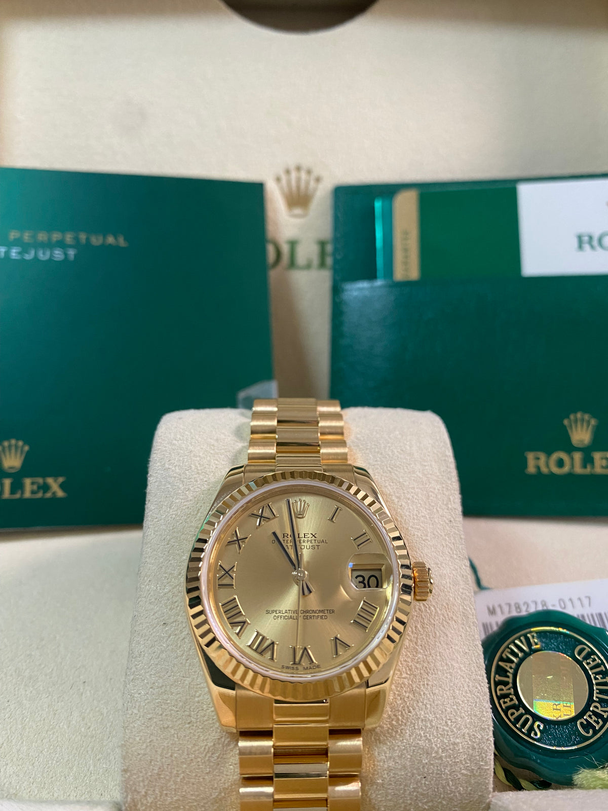 Rolex Yellow Gold Datejust 31 - 2017 - Fluted Bezel - Champagne Roman Dial - President Bracelet - 178278 *FULL SET*