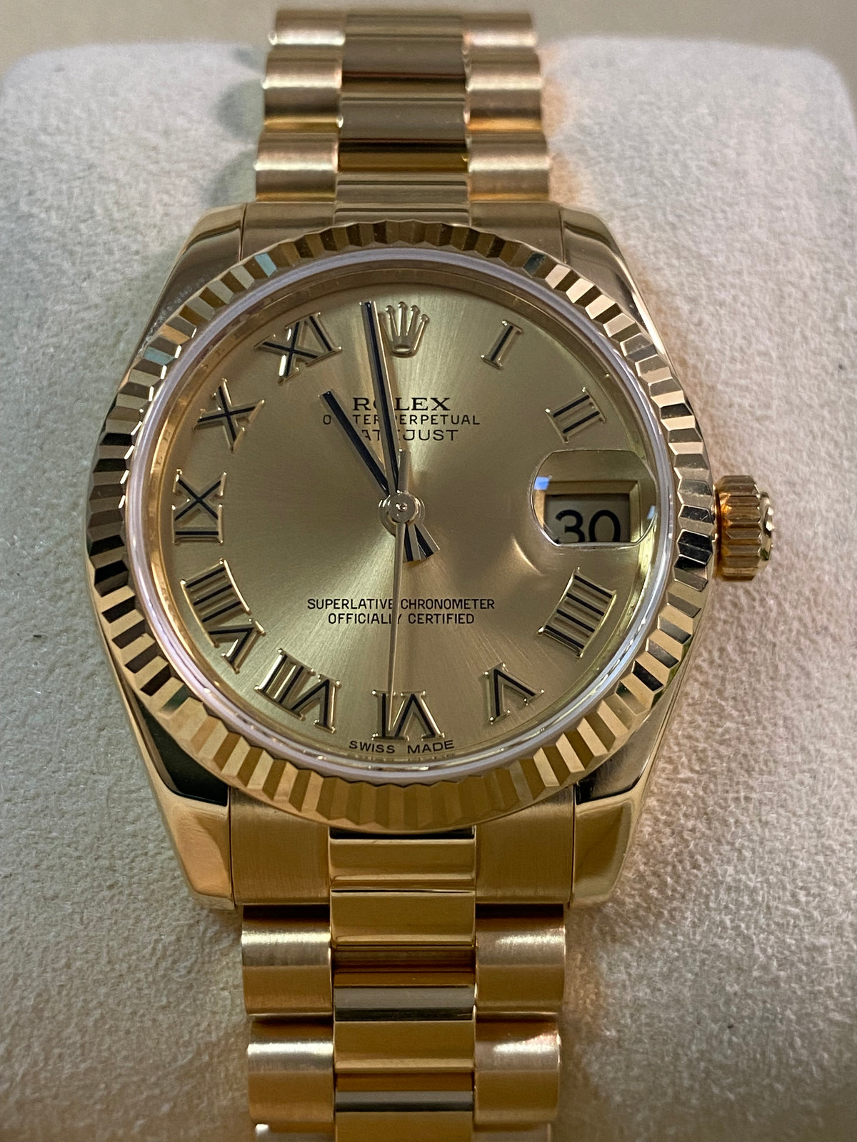 Rolex Yellow Gold Datejust 31 - 2017 - Fluted Bezel - Champagne Roman Dial - President Bracelet - 178278 *FULL SET*