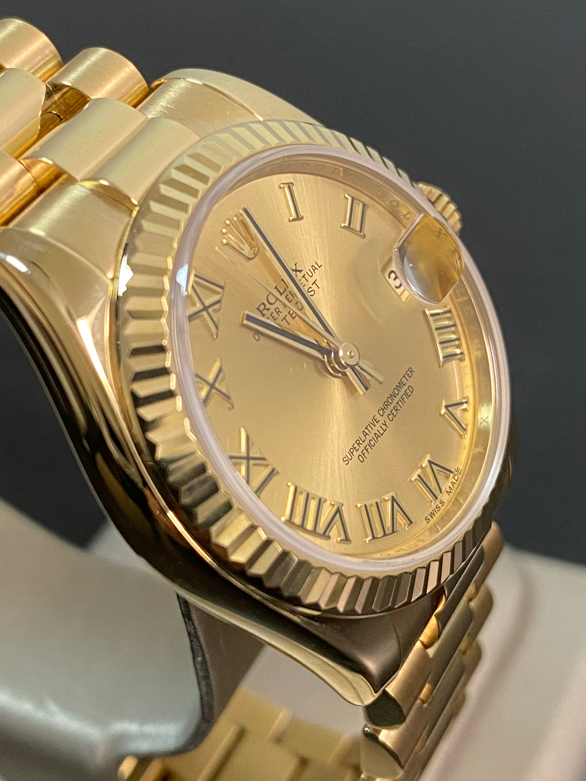 Rolex Yellow Gold Datejust 31 - 2017 - Fluted Bezel - Champagne Roman Dial - President Bracelet - 178278 *FULL SET*