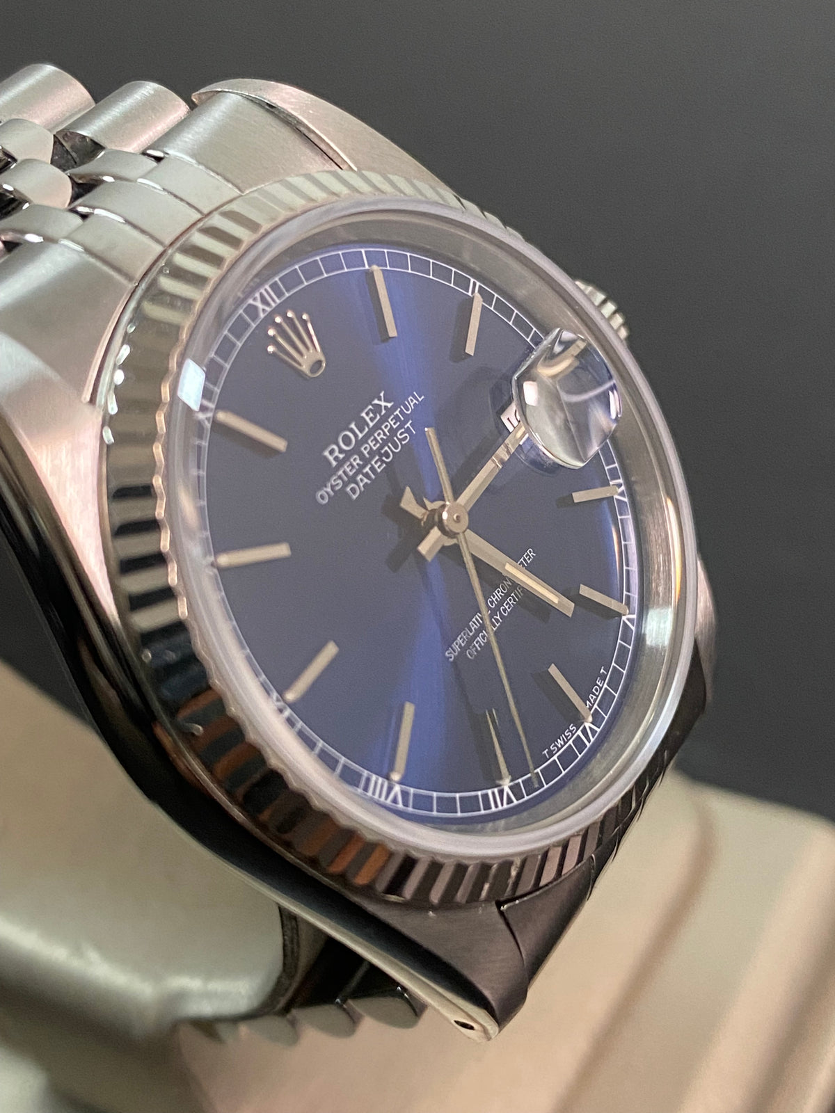 Rolex Steel Datejust 36 - R serial - Fluted Bezel - Blue Index Dial - Jubilee Bracelet - 16234