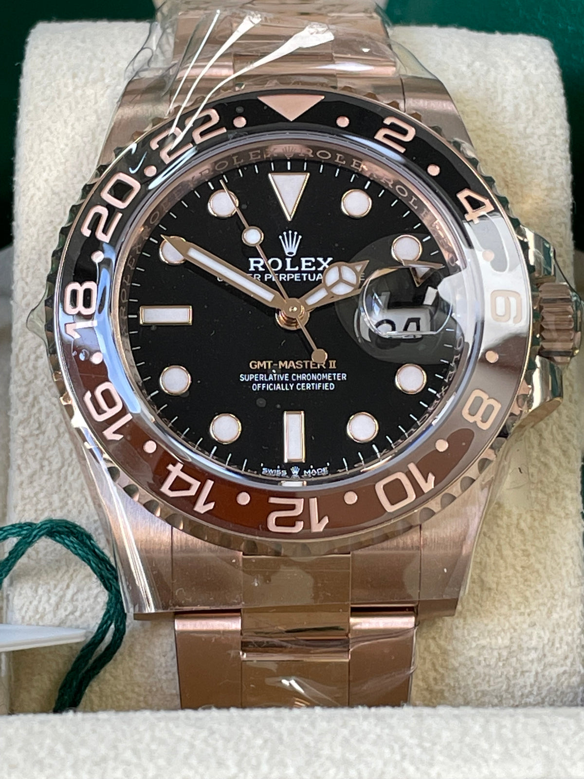 Rolex Everose Gold GMT-Master II - 2024 - "Root Beer" Bezel - Oyster Bracelet - 126715CHNR