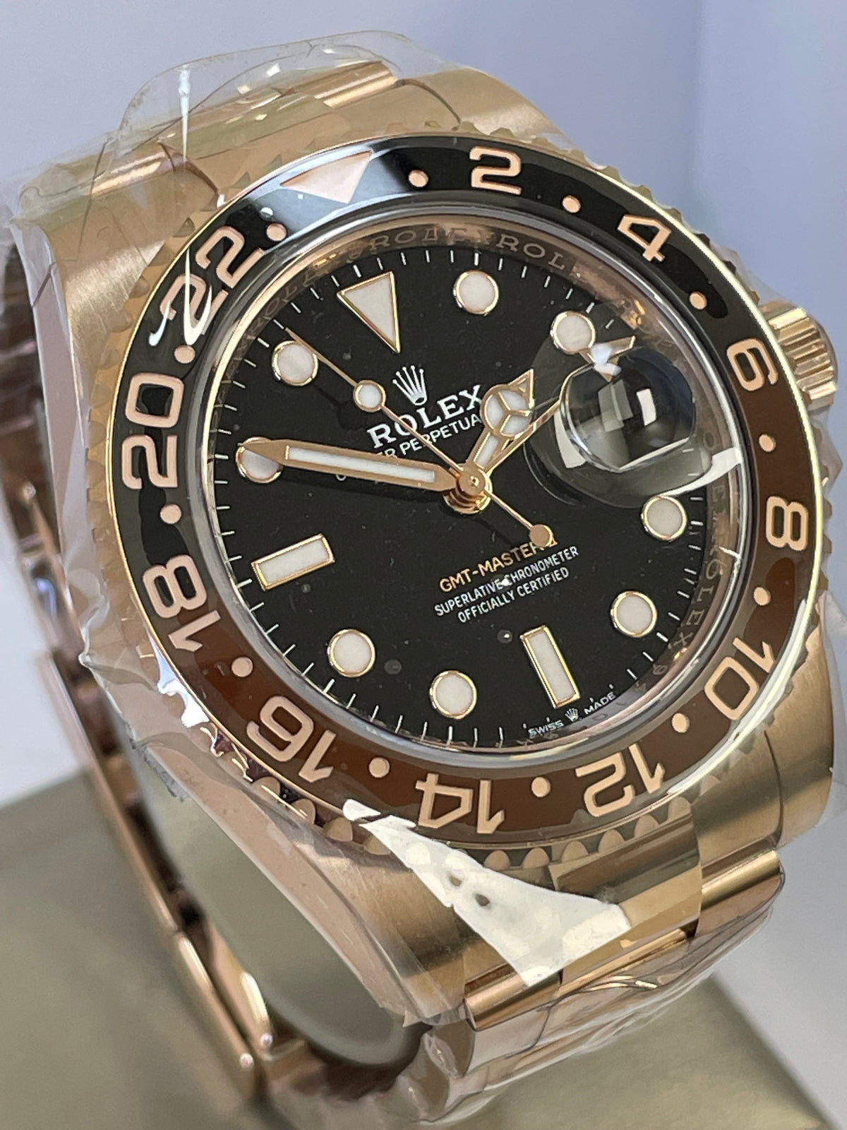 Rolex Everose Gold GMT-Master II - 2024 - "Root Beer" Bezel - Oyster Bracelet - 126715CHNR