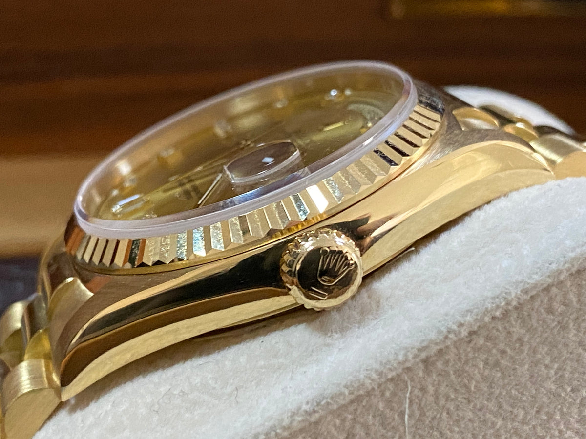 Rolex Yellow Gold Day-Date 36 - E serial - Fluted Bezel - Factory Diamond Dial - President Bracelet - 18238