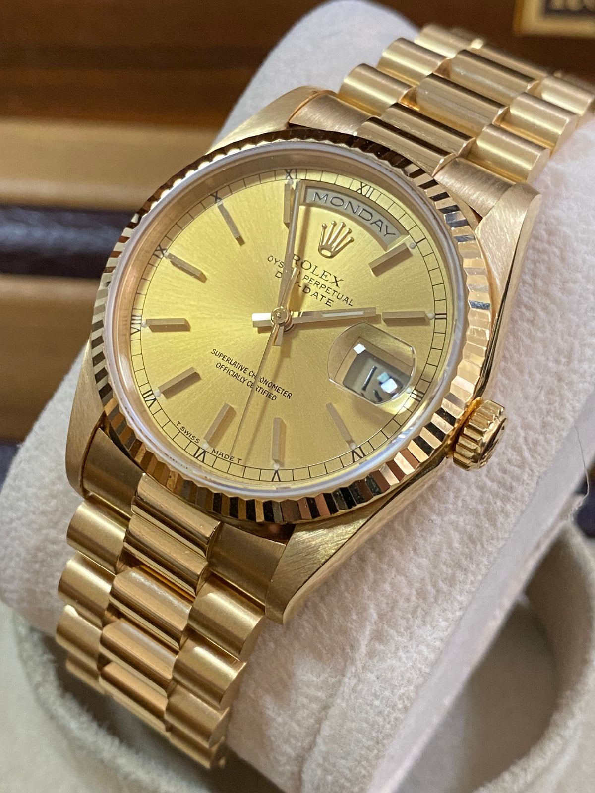 Rolex Yellow Gold Day-Date 36 - E serial - Fluted Bezel - Champagne Index Dial - President Bracelet - 18238 UNPOLISHED