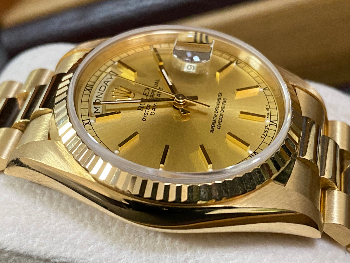 Rolex Yellow Gold Day-Date 36 - E serial - Fluted Bezel - Champagne Index Dial - President Bracelet - 18238 UNPOLISHED