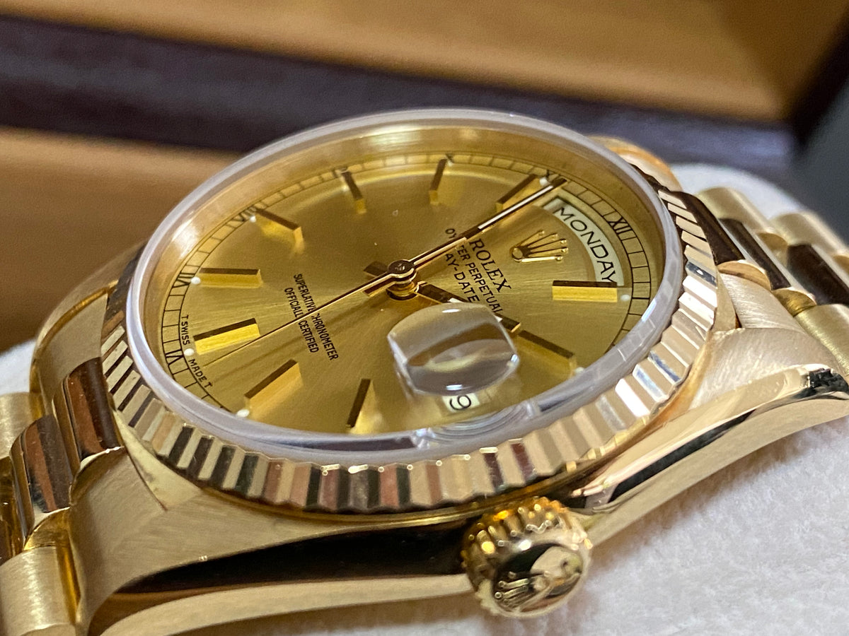 Rolex Yellow Gold Day-Date 36 - E serial - Fluted Bezel - Champagne Index Dial - President Bracelet - 18238 UNPOLISHED