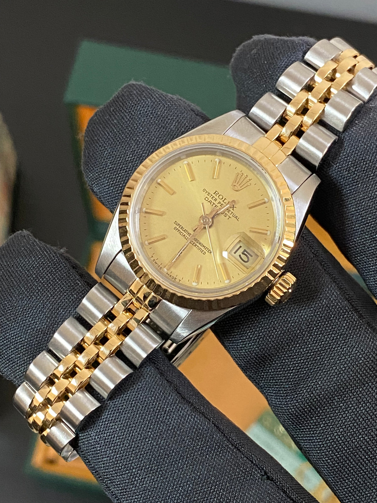 Rolex Steel and Yellow Gold Lady-Datejust - R serial- Fluted Bezel - Champagne Index Dial - Jubilee Bracelet - 69173