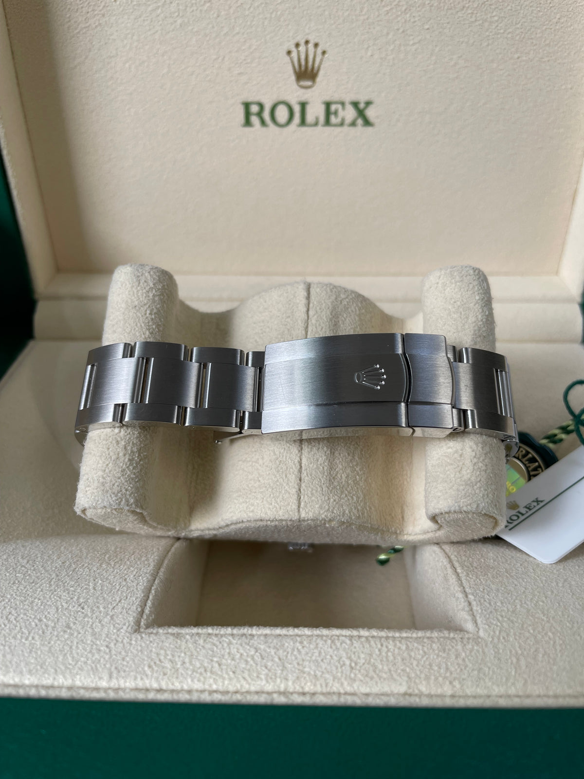 Rolex Oyster Perpetual 41 - 2023 - Domed Bezel - Green Index Dial - Oyster Bracelet - 124300