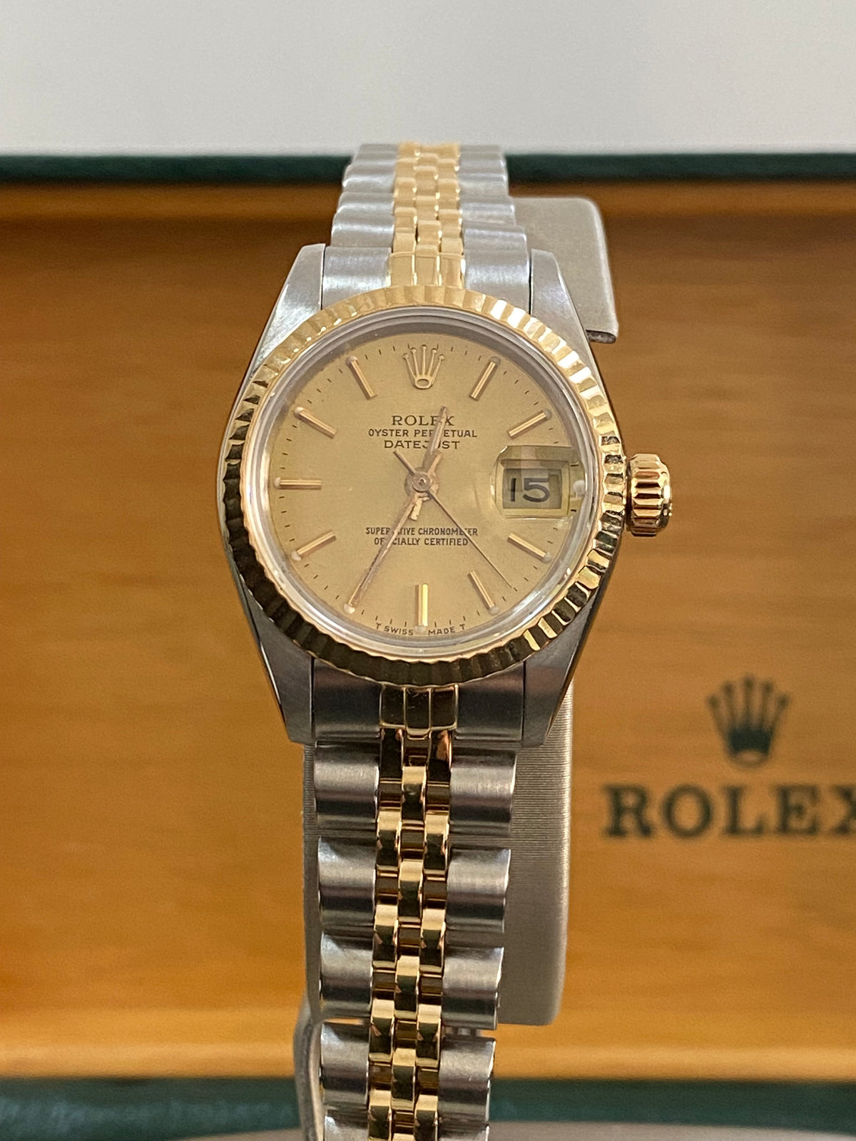 Rolex Steel and Yellow Gold Lady-Datejust - R serial- Fluted Bezel - Champagne Index Dial - Jubilee Bracelet - 69173