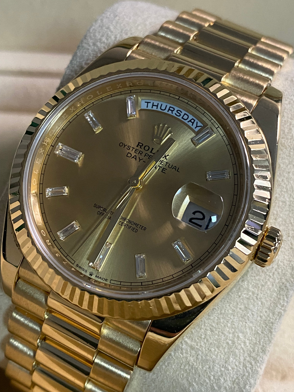 Rolex Yellow Gold Day-Date 40 - 2020 - Fluted Bezel - Champagne Baguette Dial - President Bracelet - 228238 *FULL SET*