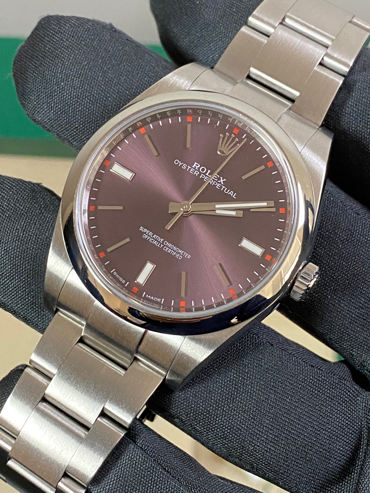 Rolex Steel Oyster Perpetual 39 - Domed Bezel - Grape Index Dial - 114300 COMPLETE SET