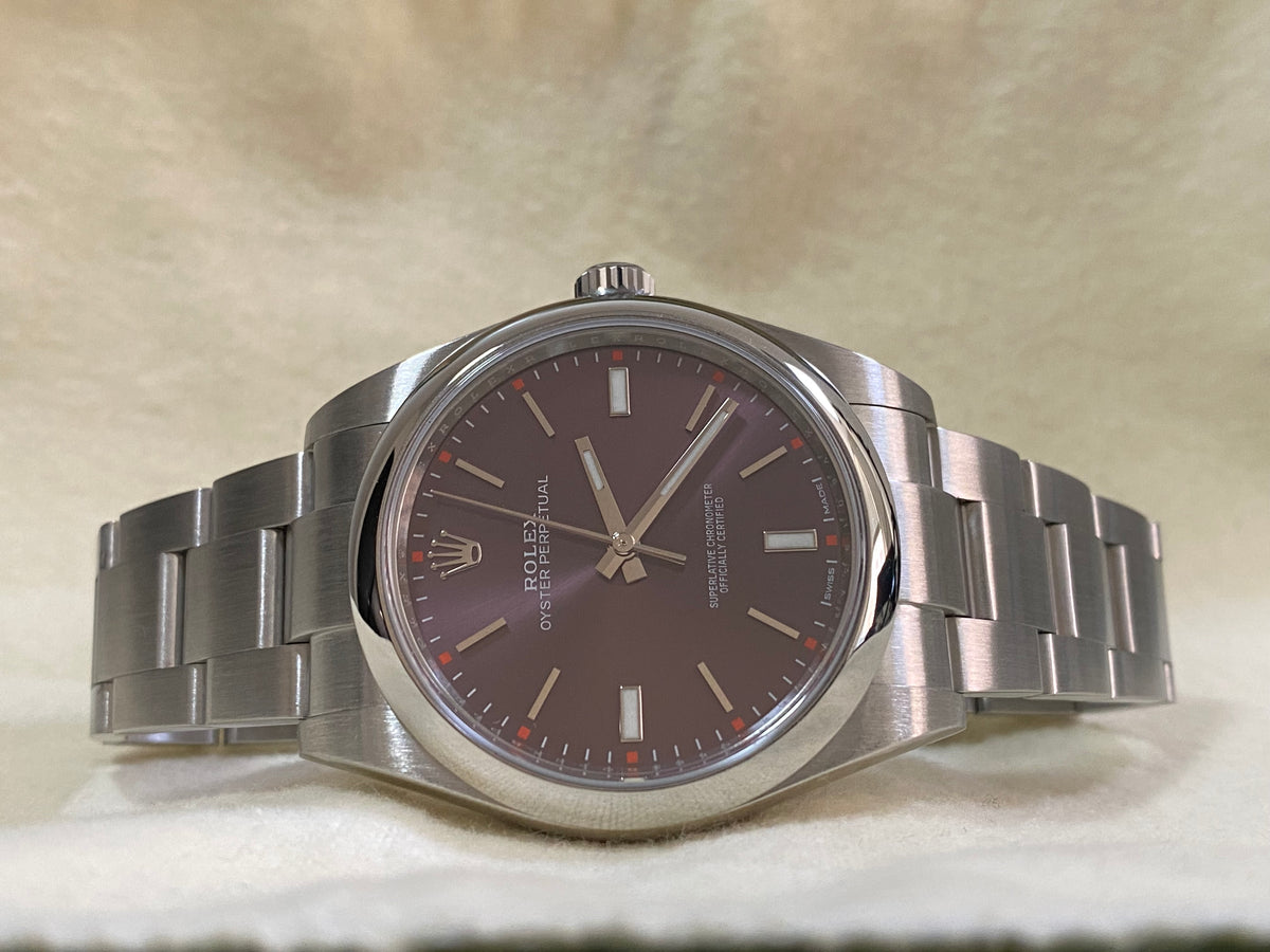 Rolex Steel Oyster Perpetual 39 - Domed Bezel - Grape Index Dial - 114300 COMPLETE SET