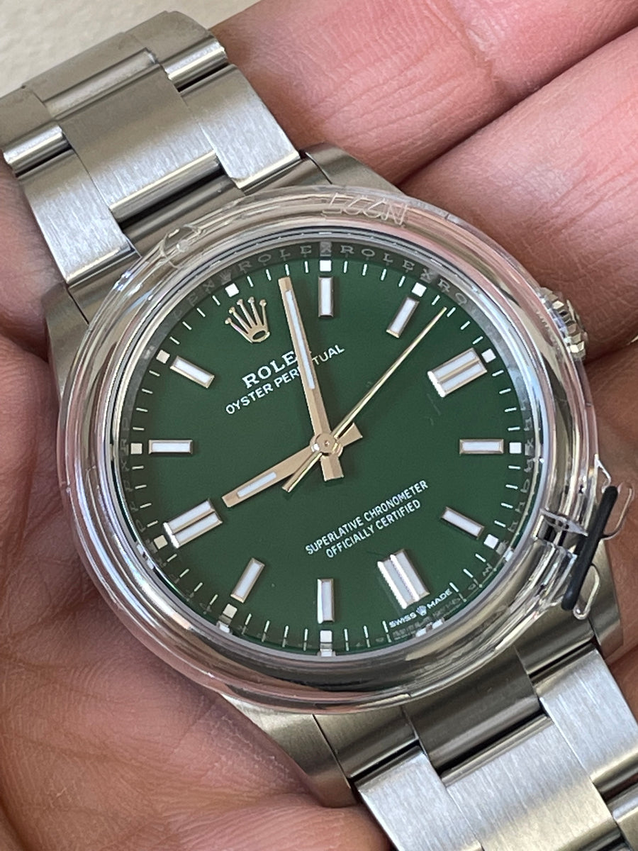 Rolex Oyster Perpetual 36 - 2023 - Domed Bezel - Green Index Dial - Oyster Bracelet - 126000