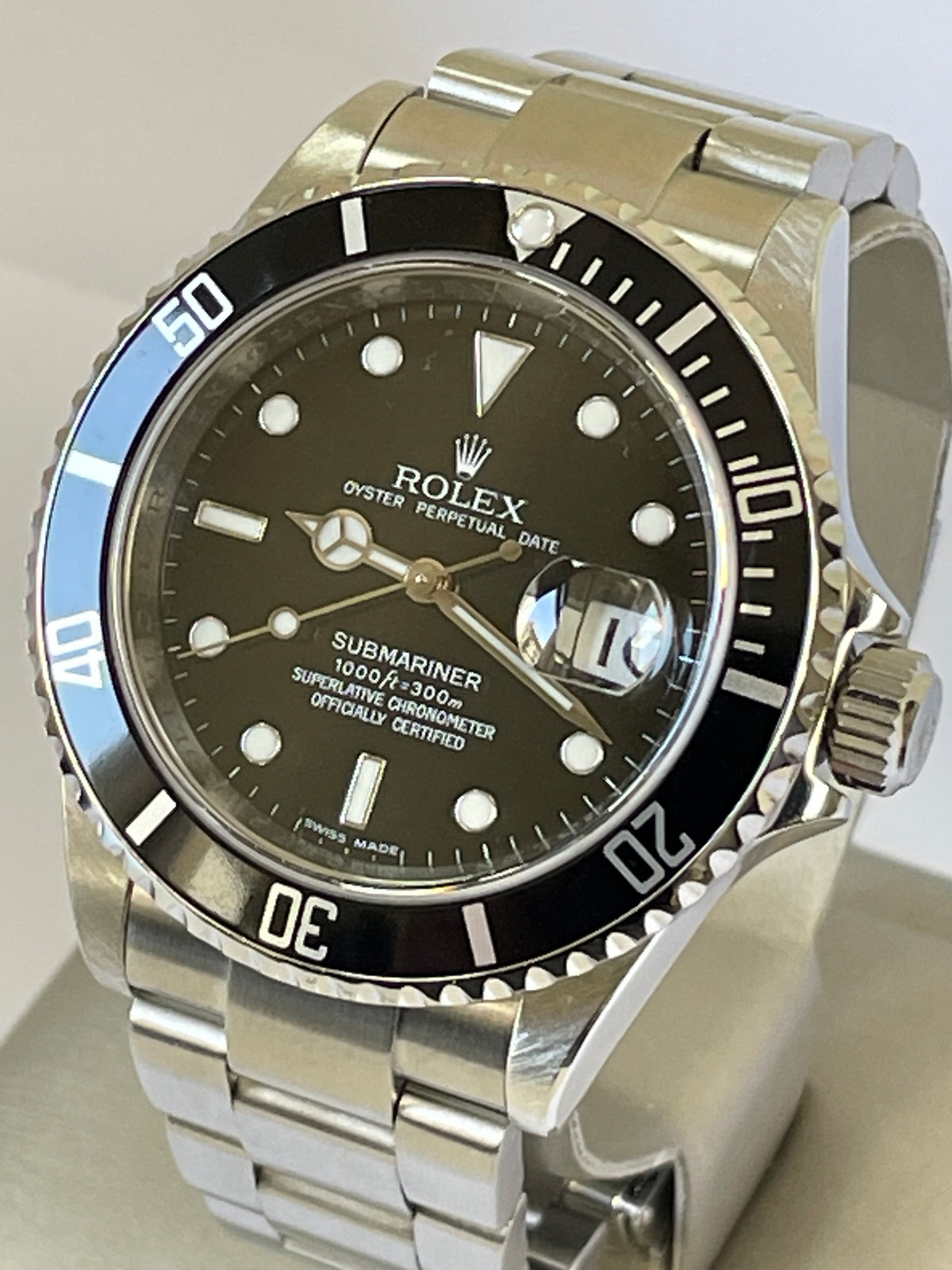 Rolex Steel Submariner Date - V Serial - Pre Ceramic Bezel - Black Dial - 16610