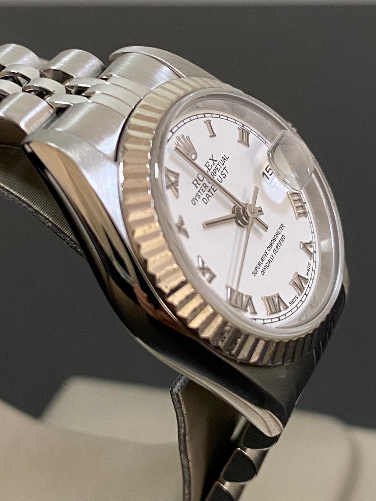 Rolex Steel Lady-Datejust 26 - P serial - Fluted Bezel - White Roman Dial - Jubilee Bracelet - 79174