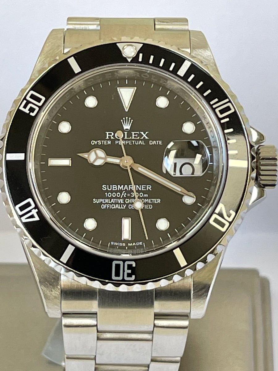 Rolex Steel Submariner Date - V Serial - Pre Ceramic Bezel - Black Dial - 16610