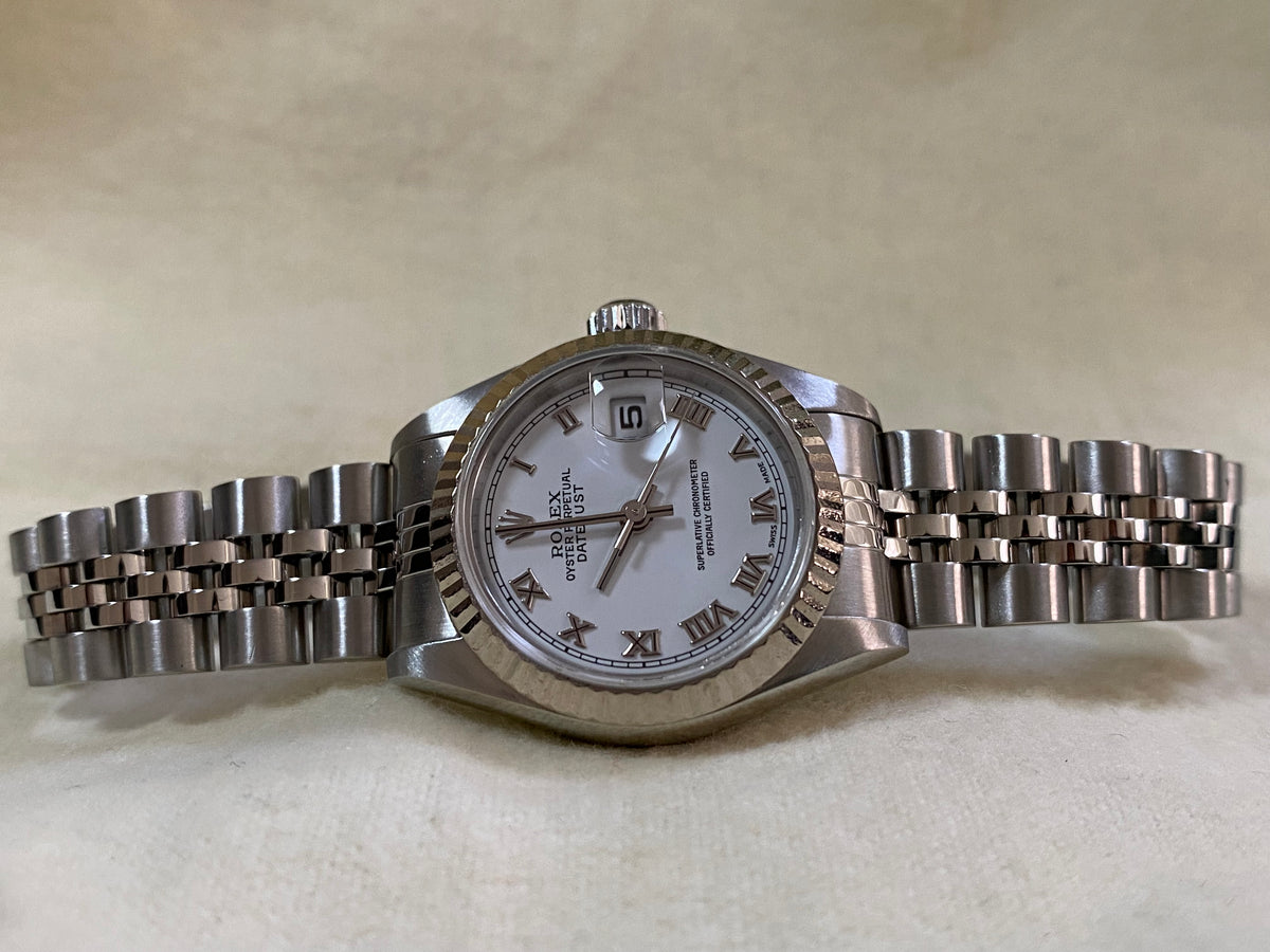 Rolex Steel Lady-Datejust 26 - P serial - Fluted Bezel - White Roman Dial - Jubilee Bracelet - 79174