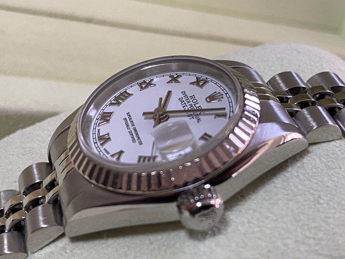 Rolex Steel Lady-Datejust 26 - P serial - Fluted Bezel - White Roman Dial - Jubilee Bracelet - 79174