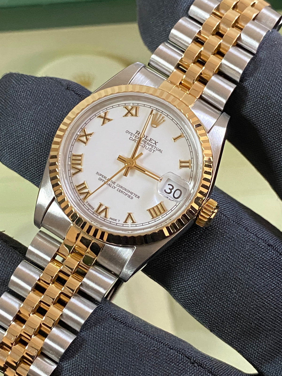 Rolex Steel and Yellow Gold Datejust 31 - N Serial - Fluted Bezel - White Roman Dial - Jubilee Bracelet - 68273