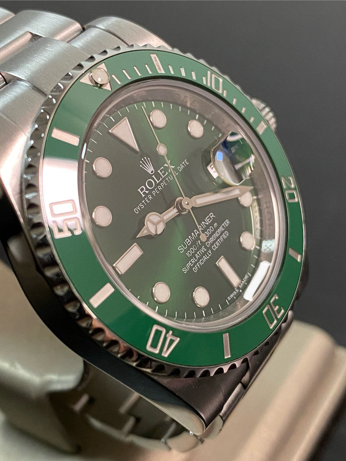 Rolex Steel Submariner Date - 2015 - "Hulk" - 116610LV *FULL SET*