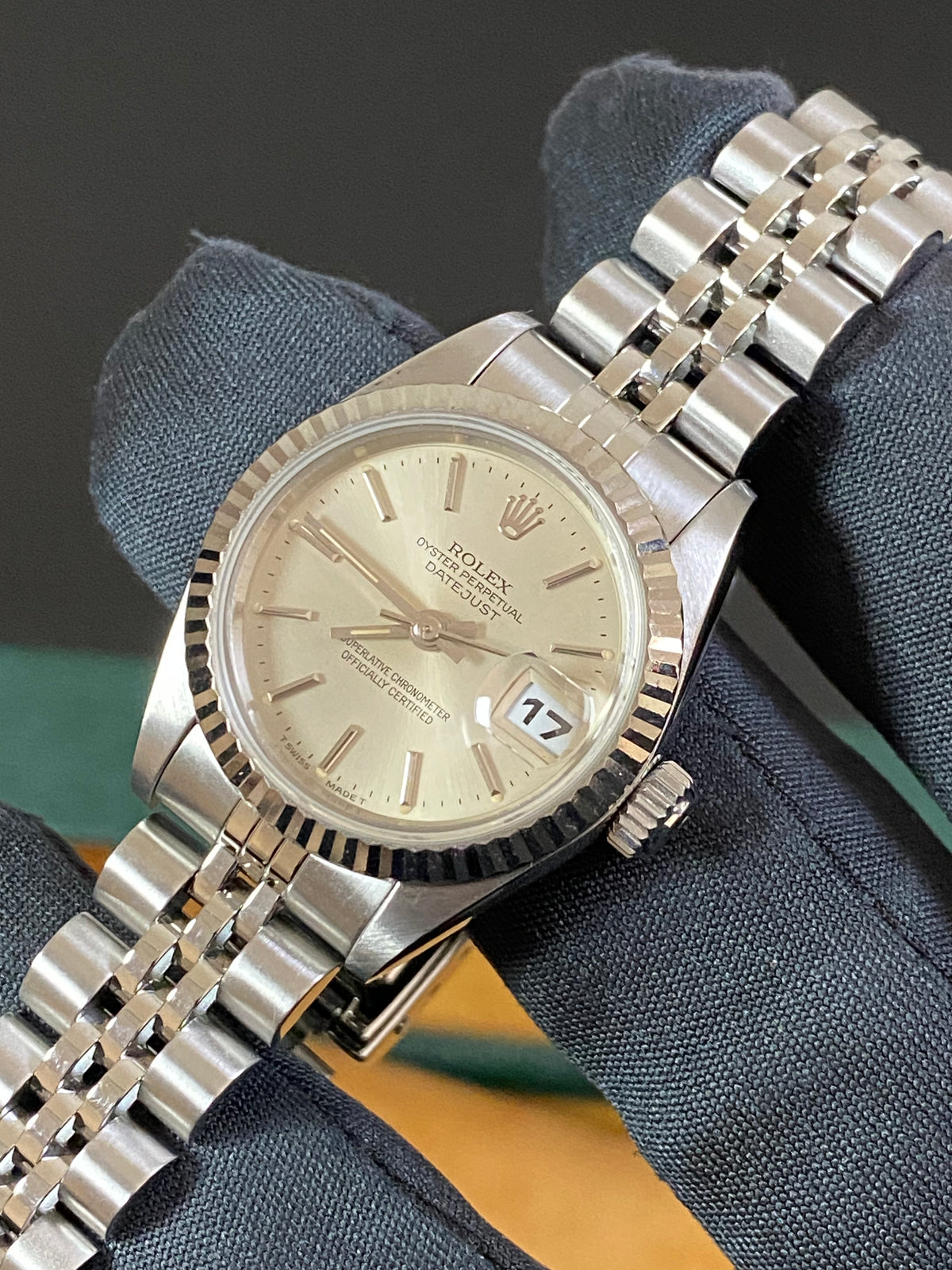 Rolex Steel Lady-Datejust - T serial- Fluted Bezel - Silver Index Dial - Jubilee Bracelet - 69174