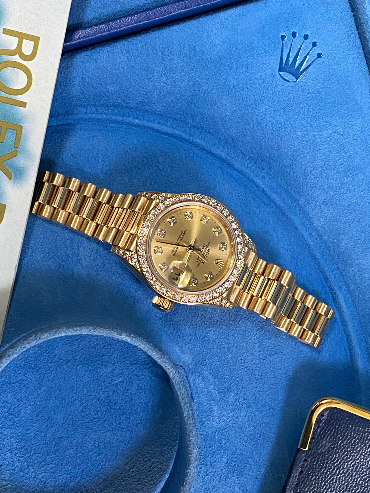 Rolex Yellow Gold Lady-Datejust - P serial -Factory Diamond Dial, Bezel and Lugs- President Bracelet - 79158 "Crown Collection" COMPLETE SET