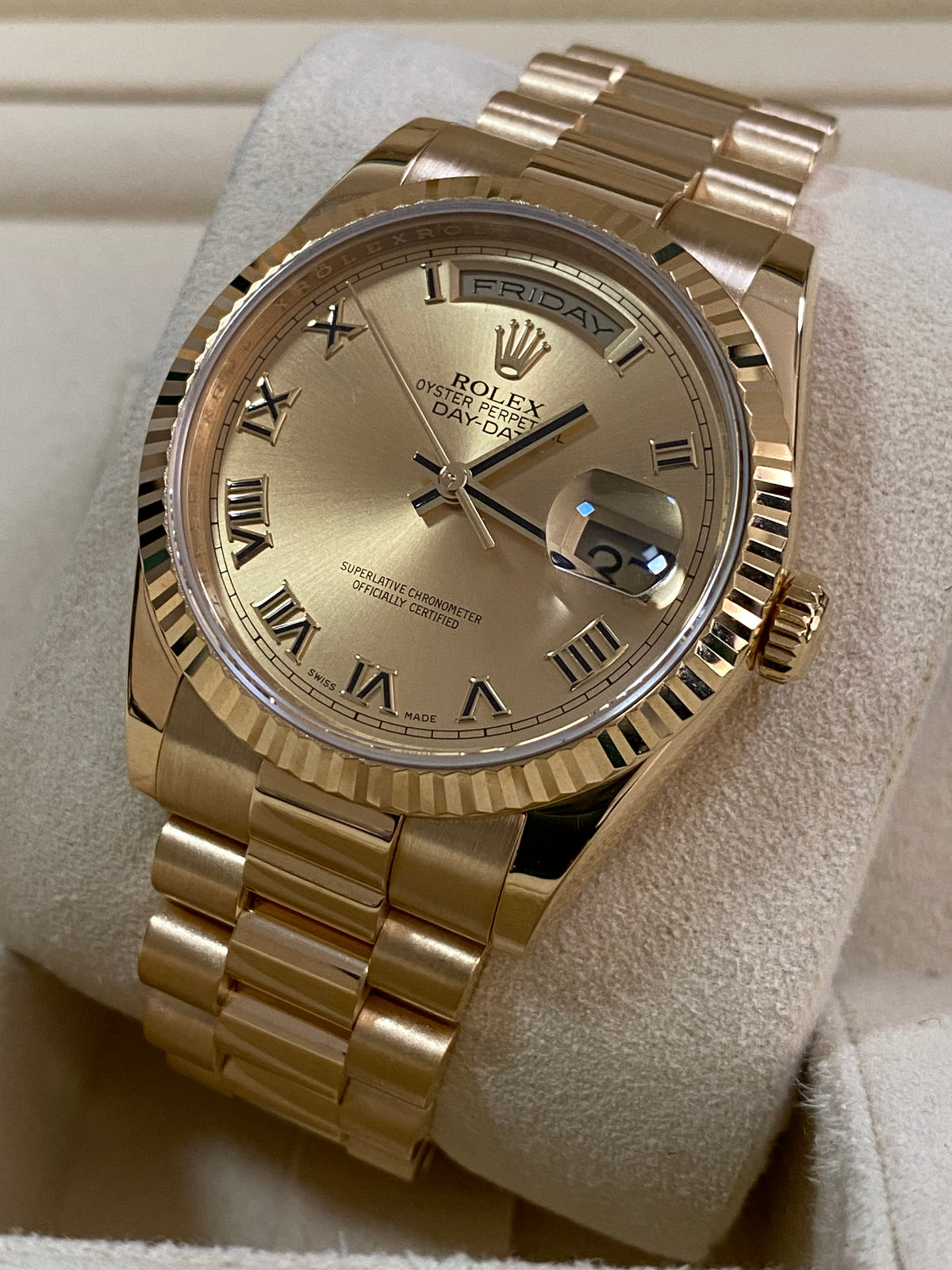 Rolex Yellow Gold Day-Date 36 - M Serial - Fluted Bezel - Champagne Roman Dial - President Bracelet - 118238