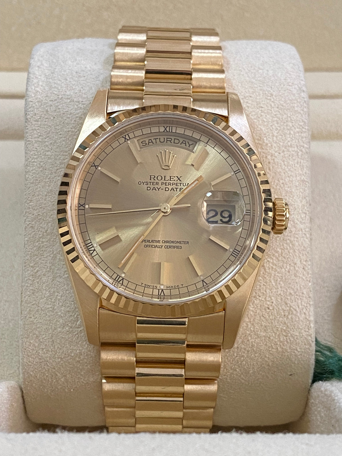 Rolex Yellow Gold Day-Date 36 Double-Quickset - T serial - Fluted Bezel - Champagne Index Dial - President Bracelet - 18238