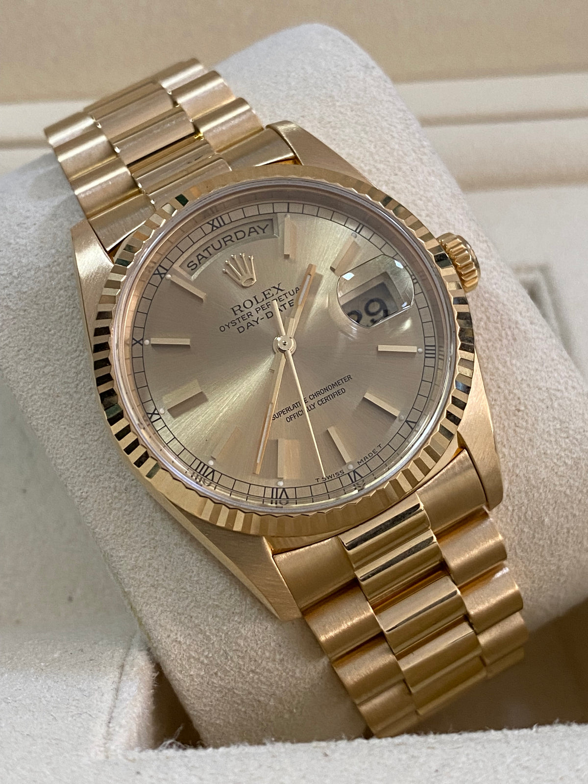 Rolex Yellow Gold Day-Date 36 Double-Quickset - T serial - Fluted Bezel - Champagne Index Dial - President Bracelet - 18238