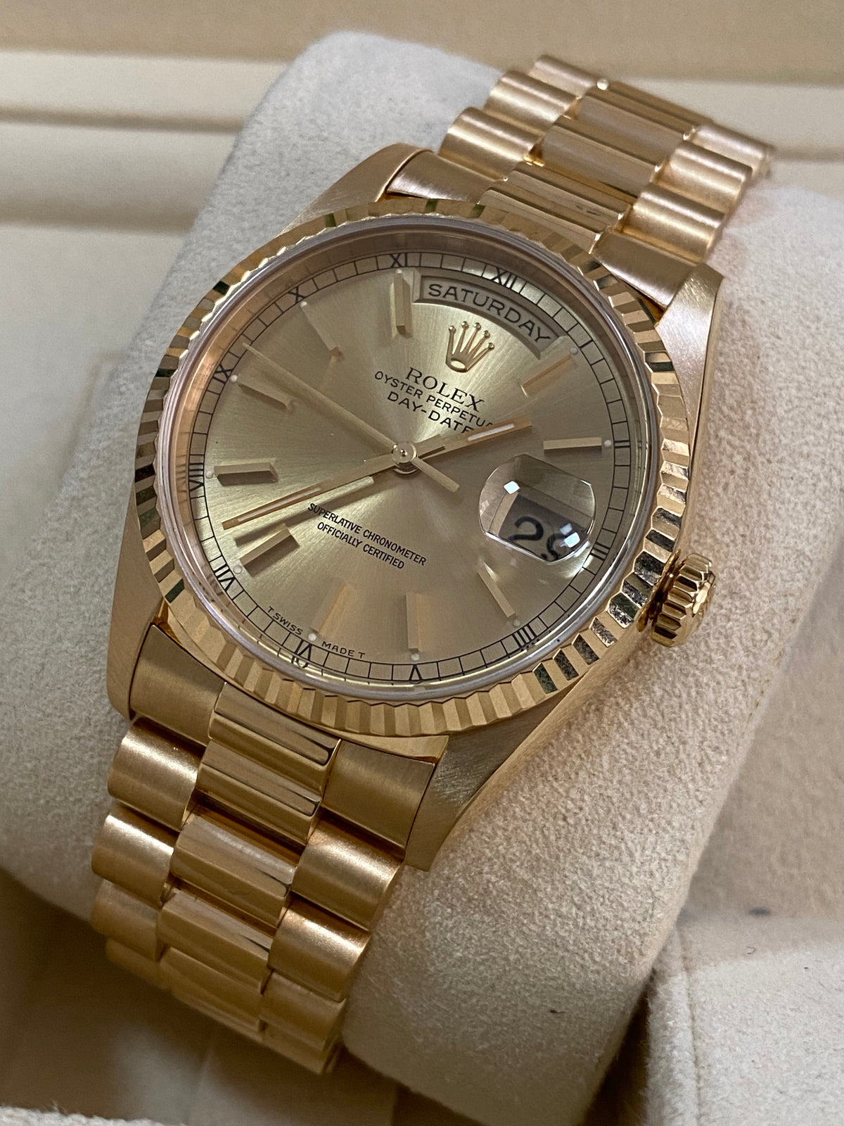 Rolex Yellow Gold Day-Date 36 Double-Quickset - T serial - Fluted Bezel - Champagne Index Dial - President Bracelet - 18238