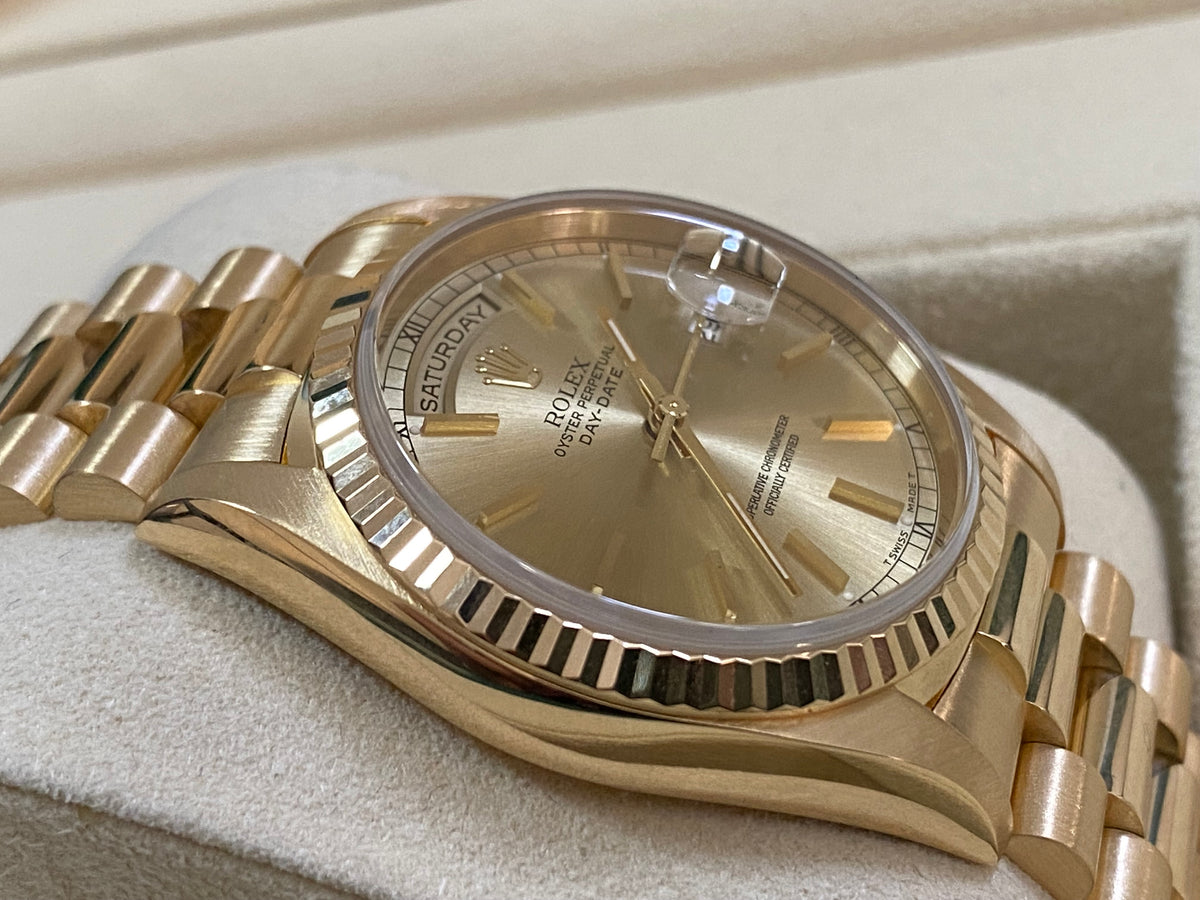 Rolex Yellow Gold Day-Date 36 Double-Quickset - T serial - Fluted Bezel - Champagne Index Dial - President Bracelet - 18238