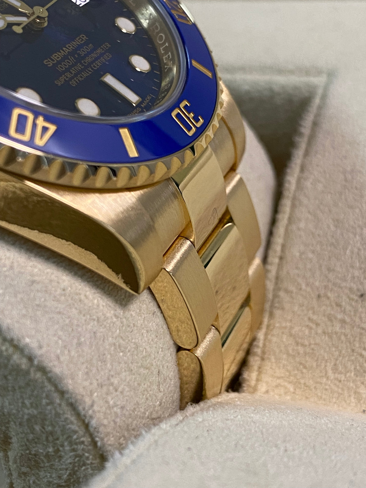 Rolex Yellow Gold Submariner Date - 2020 - Blue Bezel - Blue Dial - 116618LB *FULL SET*