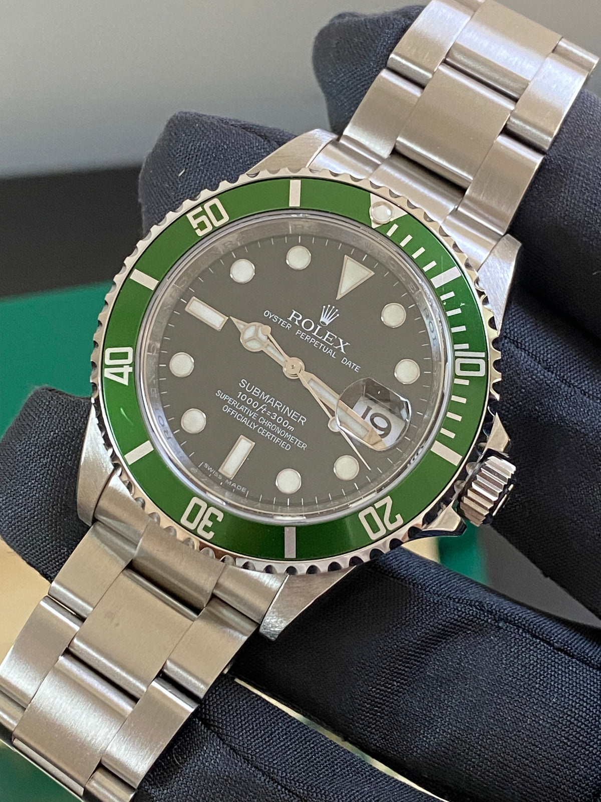 Rolex Steel Submariner Date - V serial - "Kermit" - Black Dial - 16610LV OPEN CARD