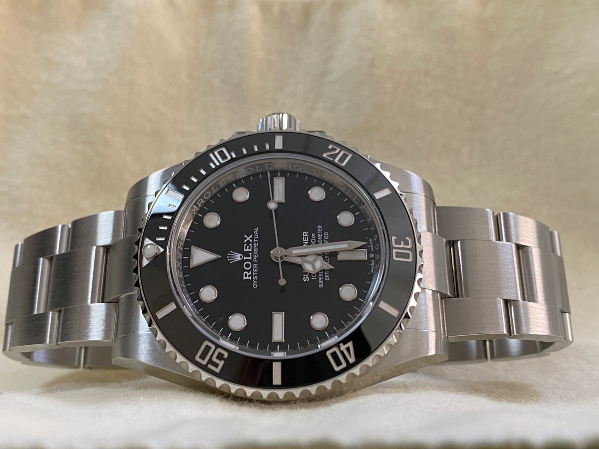 Rolex Submariner No Date - 2024 - Black Dial - 124060 *COMPLETE SET*